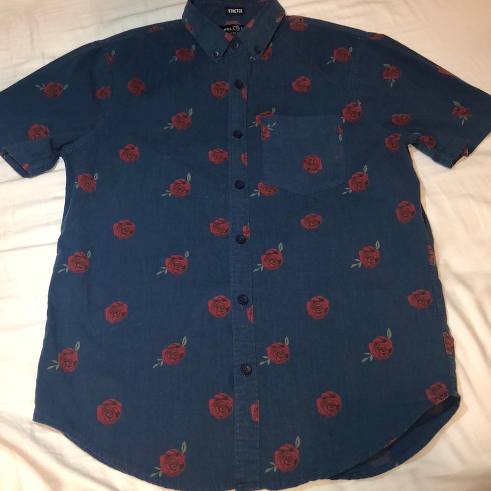 Rose Print Hollister Short Sleeve Shirt